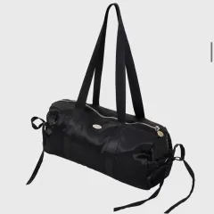 LYNN rinz ベティバッグ ブラック ショルダーバッグ ほぼ新品のサムネイル