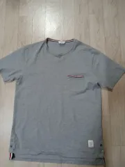 トム・ブラウン 半袖Tシャツ グレーのサムネイル