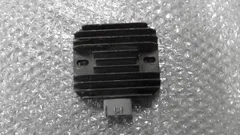 ST250 Eタイプ FI　NJ4CA-102xxx　の レギュレター:#1782783106のサムネイル