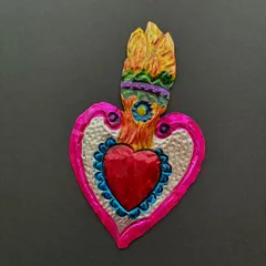 メキシコのブリキ飾り オハラタ（ダブルコラソン）オーナメントのサムネイル