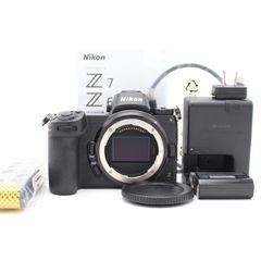 □ほぼ新品□ PANASONIC パナソニック 4K ビデオカメラ ホワイト HC