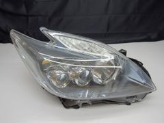 30プリウス純正ヘッドライト右koito47-30 - メルカリ
