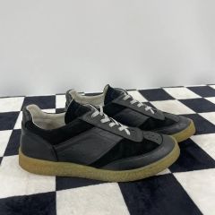 ゆ*い様 に*ー様 Maison Margiela スニーカー グレー　シルバー ゆ*い様 に*ー様 Maison Margiela スニーカー グレー シルバー - メルカリ