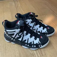 144) FILA ヘリテイジ スパゲティ95 バスケシューズ 280のサムネイル
