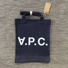 A.P.C. アーペーセー ロール エコバッグ タグ付き 新品のサムネイル