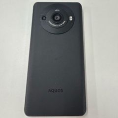 AQUOS R8 pro 256GB docomo 本体のみ - メルカリ