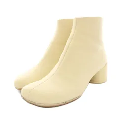 エムエムシックス メゾンマルジェラ MM6 Maison Margiela マルタンマルジェラ アナトミックアンクルブーツ ANATOMIC ANKLE BOOTS ショートブーツ チャンキーヒール レザー ビブラムソール 36 白 S59WU0173のサムネイル