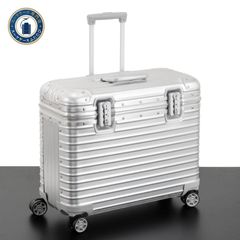 RIMOWA ルフトハンザコラボ パイロットケース 4輪 31L 機内持ち込み可
