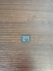 ☆PlayStation Vita 8GB メモリーカード
