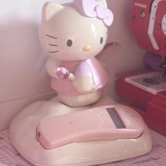 ハローキティ 携帯電話 モックアップ IDO - メルカリ