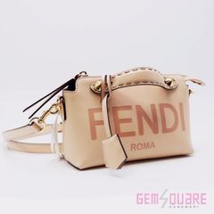 FENDI フェンディ ピーカブー アイコニックエッセンシャル バッグ 中古