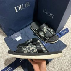 美品】21SS Dior ATLAS SANDALS サンダル - メルカリ