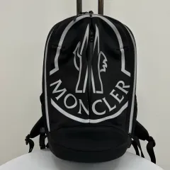 OS MONCLER ビックロゴ バックパックのサムネイル