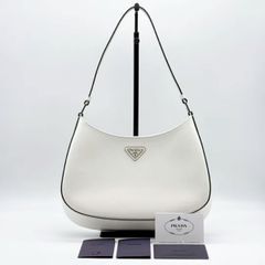 PRADA ナイロン ショルダーバッグ ホワイトae - メルカリ