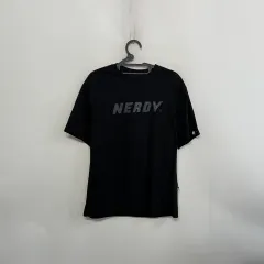 NERDY 半袖 Tシャツ S ユニセックスのサムネイル