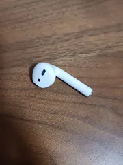 （正規品）Apple AirPods 2世代 片耳 R 片方 右耳のサムネイル