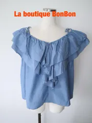 【2025年製】La boutique BonBon　ラブティックボンボン　コットンシルクラッフルブラウス　定価14,850円　2025年製　F（フリー）　ブルー　シルク混　可愛い　おしゃれ　送料込み　6468143のサムネイル