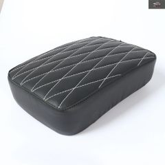新品・未使用】ピリオンシート ダイヤステッチ ガレージT&F パッド