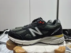 ニューバランス 990mb4のサムネイル