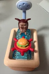 在庫処分) スポンジボブ ゴキブリ キーキャップ ハンバーガー バスタブ レア POP MARTのサムネイル