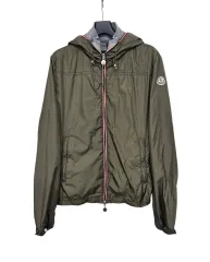 MONCLER(モンクレール) ウィンドブレーカー ジャケット カーキのサムネイル