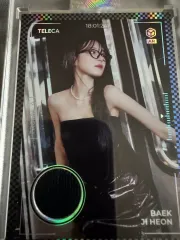 fromis_9 (プロミスナイン・プミナ) テレカ ペク・ジホン(BAEK JIHEON) フーディー 렐릭のサムネイル