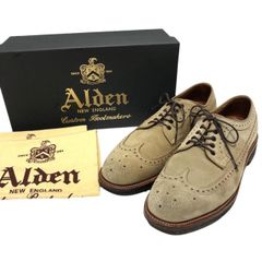 オールデンAlden ベージュ スエード チャッカブーツ 7.5D ®️品 - メルカリ