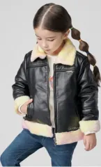130 GUESS キッズ ムートンのサムネイル