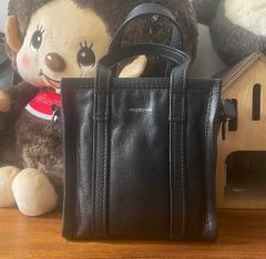 BALENCIAGA バザールショッパーXXSショルダーバッグ ブラック　保存袋 BALENCIAGA バザールショッパーXXSショルダーバッグ ブラック 保存袋