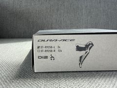 シマノ DURA-ACE ST-R9270デュアルコントロールレバー 左右セット