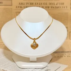 Yves Saint Laurent  ネックレスのサムネイル