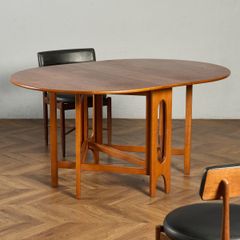 Jentique(ジェンティーク) ゲートレッグ オーバルテーブル (702) Jentique(ジェンティーク) ゲートレッグ オーバルテーブル (702
