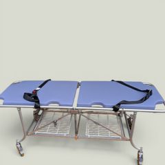 トヨタ純正昇降型ストレッチャー 車載（松永製作所製) - メルカリ