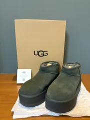 UGG アグ　クラシック ウルトラ ミニ プラットフォーム　ブーツのサムネイル