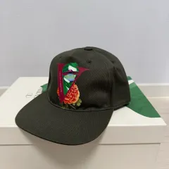 アンダーカバー ヴァレンティノ コラボ キャップのサムネイル