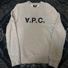 A.P.C. アーペーセー ロゴ スウェットのサムネイル