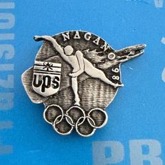 東京オリンピック 1964年 記念 ピンバッチ 円盤投げ - メルカリ