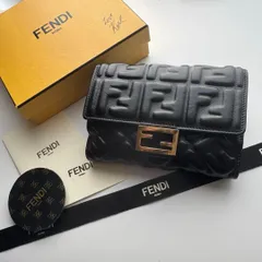 【限定価格】 514 FENDI フェンディ 2つ折り長財布のサムネイル