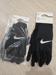 NIKE ドライフィット 軽量マイルズ ランニング 手袋 ブラック 新品のサムネイル