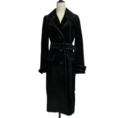 良品 Max Mara マックスマーラ ヌバックレザー ベルテッドコート 42 ブラック レディース 古着 中古 USEDのサムネイル