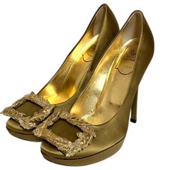 美品 Roger Vivier ロジェヴィヴィエ ボタニカルスクエアバックル サテン ヒールパンプス サイズ35.5 22.5cm相当 オリーブ レディース 古着 中古 USED