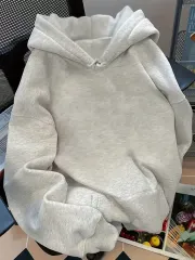 グレー トップスのサムネイル