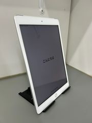 iPad 第7世代 128GB セルラー シルバー(画面割れ) - メルカリ