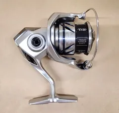 シマノ スピニングリール 23 ストラディック  C2000Sのサムネイル