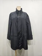 LANVIN 黒色 スタンド カラー コート ジャケットのサムネイル