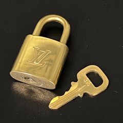 HERMES エルメス カデナ ゴールド 鍵なし 101 南京錠 - メルカリ