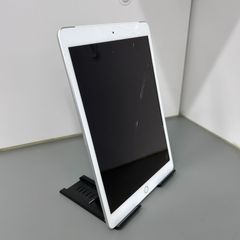 iPad 第8世代 32GB セルラー SV 画面白もや有 - メルカリ