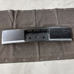 アウディRS3スポーツバック8v前期用カーボン製 フロントスポイラー