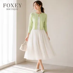 不動のロングセラー【希少 新品同様の美しさ / 『アッパースタンダード（王道のマスカットカラー)』 】FOXEY BOUTIQUE /フォクシーブティック   38 【クリーニング済】 薄手カーディガン 羽織り 着回し 人気商品のサムネイル