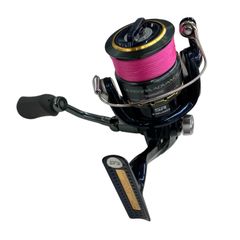 SHIMANO STRADIC2500HG スピニングリール 本体➕リール用の箱 - メルカリ